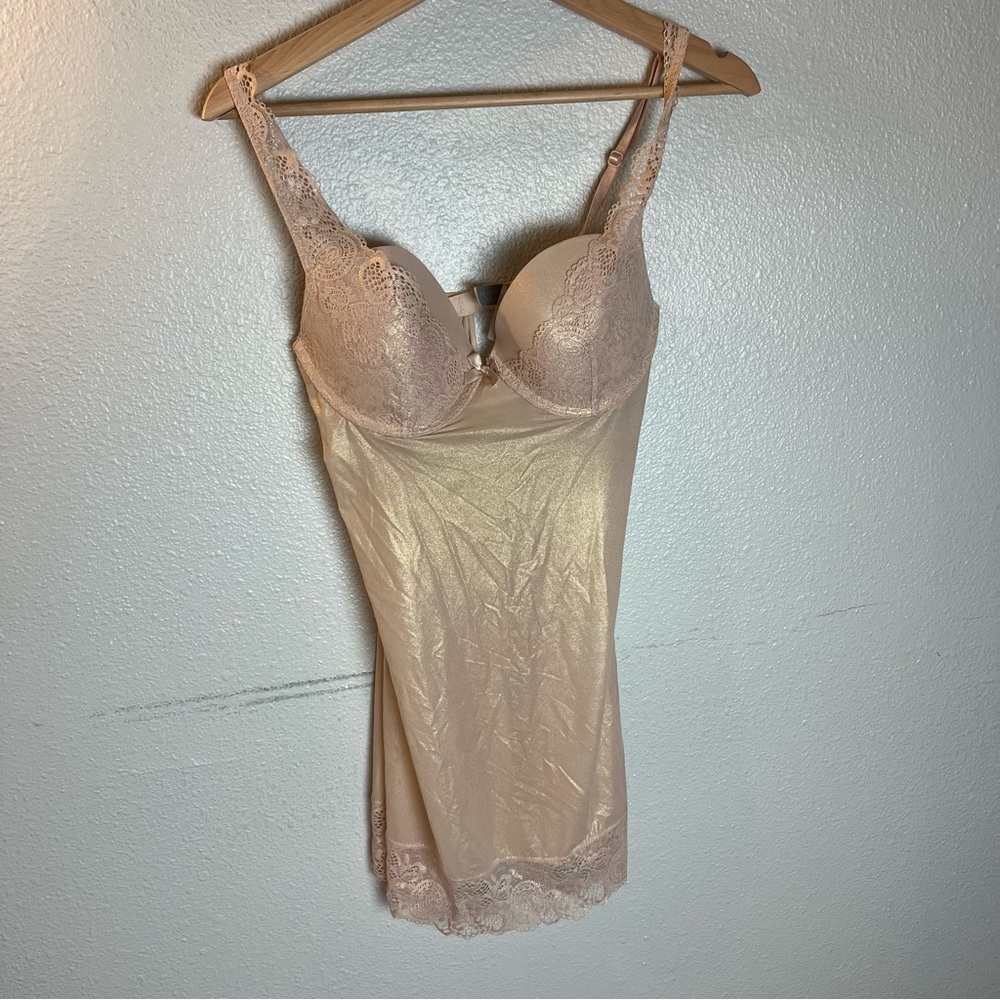 Victoria’s Secret vintage Y2K shimmer nude lace padded baby doll slip dress